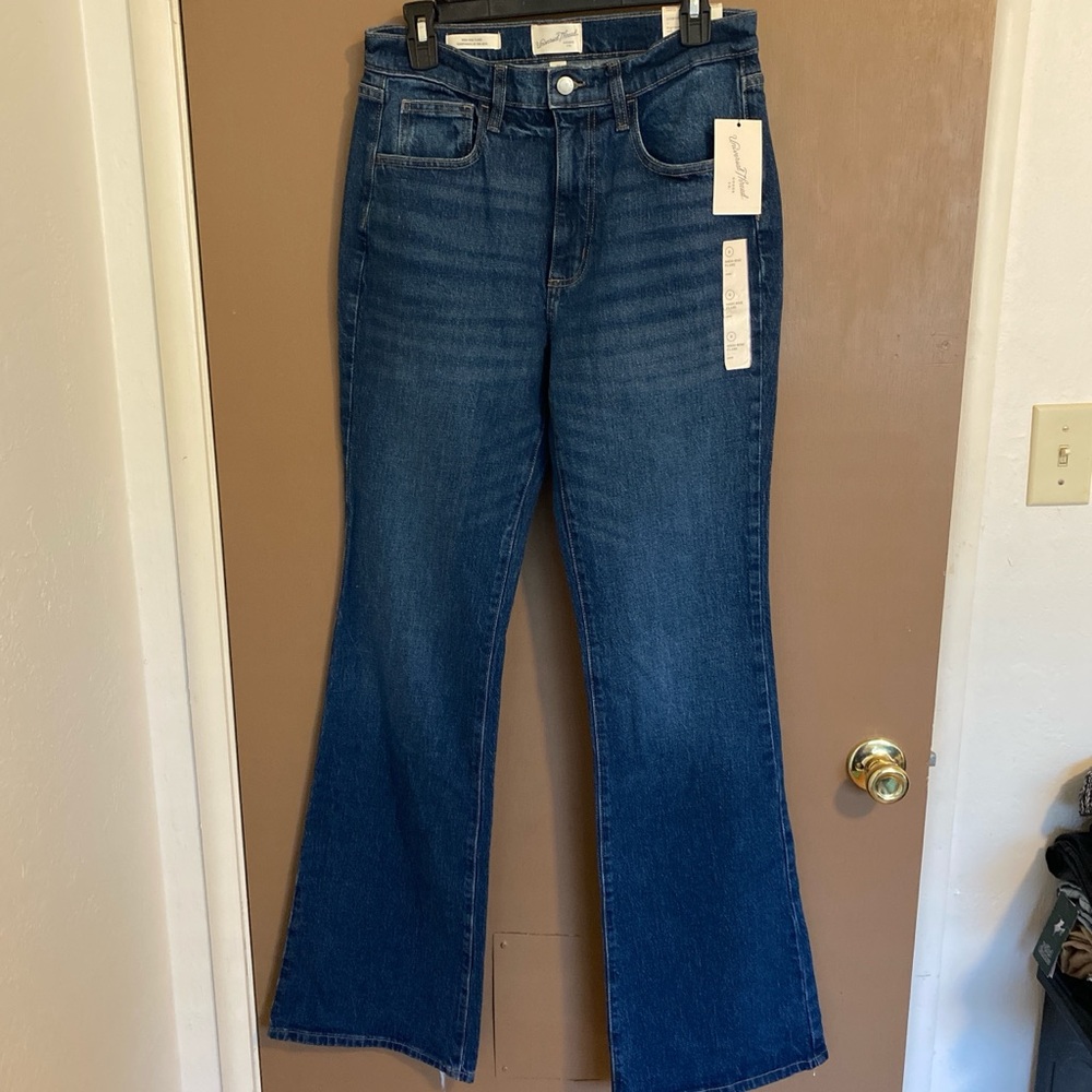 Universal thread jeans